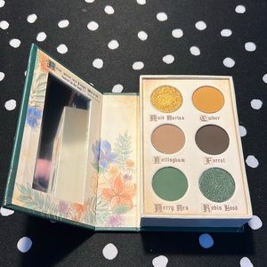 New Storybook Cosmetics Fairy Tales Robin Hood eye shadow palette